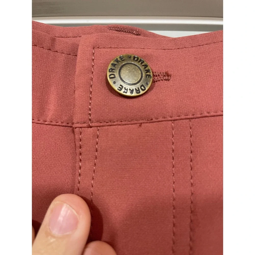 Drake Clothing Company Shorts Mens Small‎ Rust Red Excellent Performance Stretch